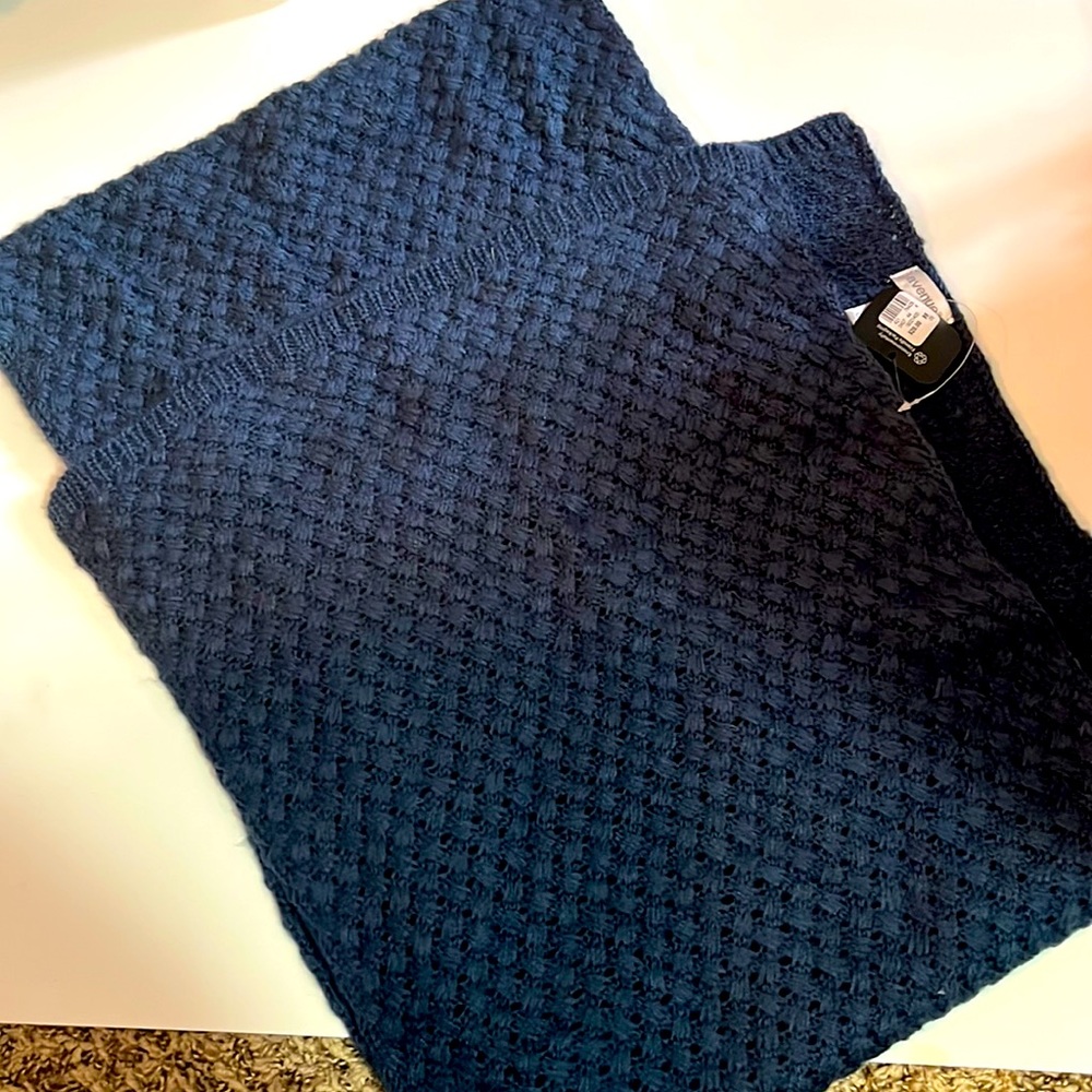 Brand new Navy scarf with tags!